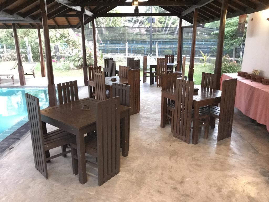 Lagoon Boutique Hotel Kanattegoda Dış mekan fotoğraf