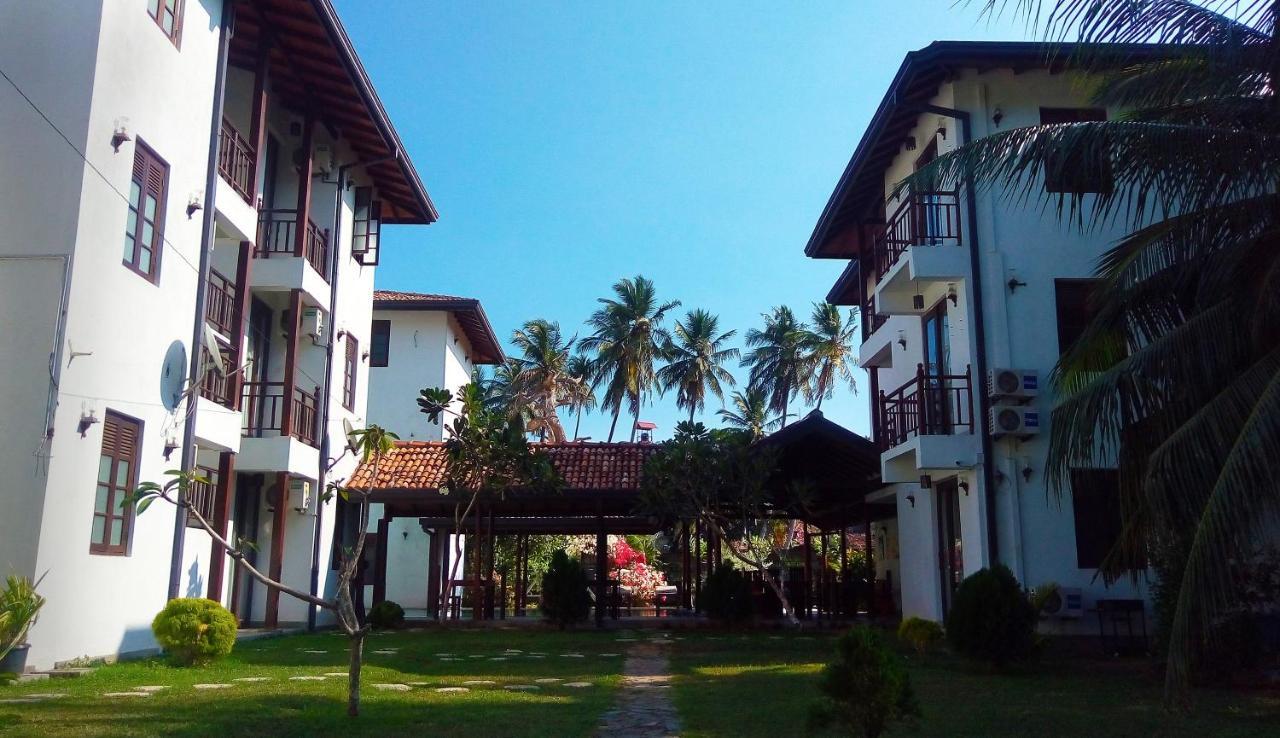 Lagoon Boutique Hotel Kanattegoda Dış mekan fotoğraf