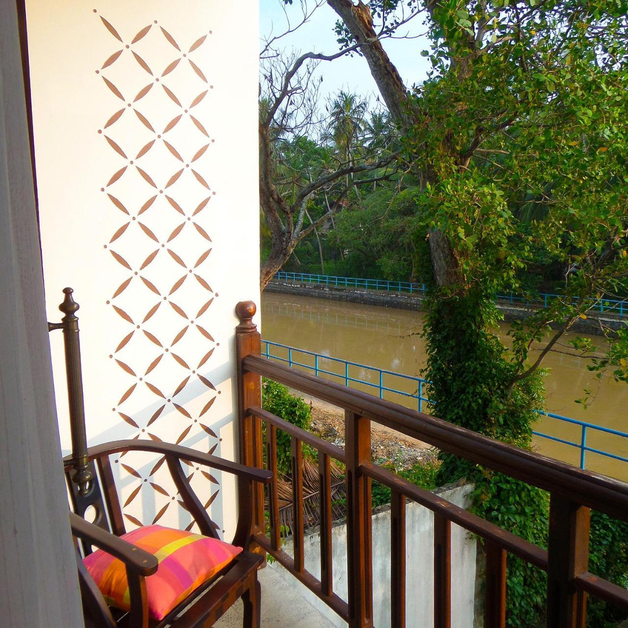 Lagoon Boutique Hotel Kanattegoda Dış mekan fotoğraf