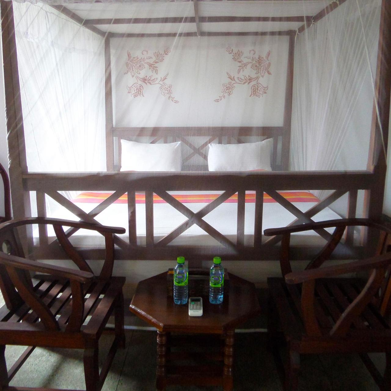 Lagoon Boutique Hotel Kanattegoda Dış mekan fotoğraf